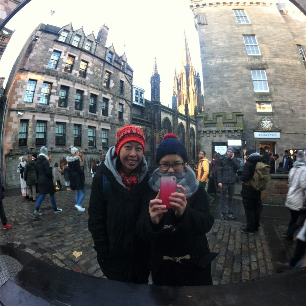 7f39c-6cfb88_4f98435845fc4c1cb25b87e3eb4d71d5mv2